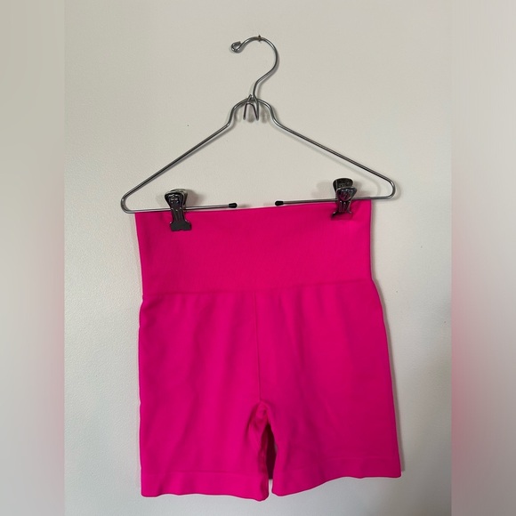 Ziya Hustle Compression Shorts Hot Pink - Picture 3 of 9